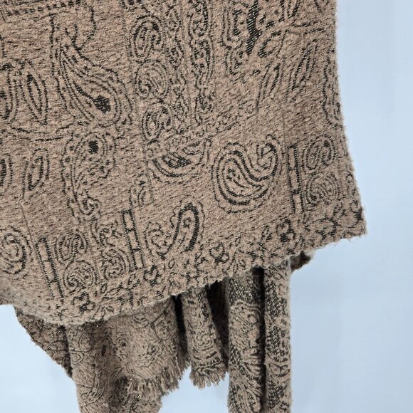 Chicos one size gold metallic floral paisley poncho cape shawl fringe hem - Picture 9 of 13